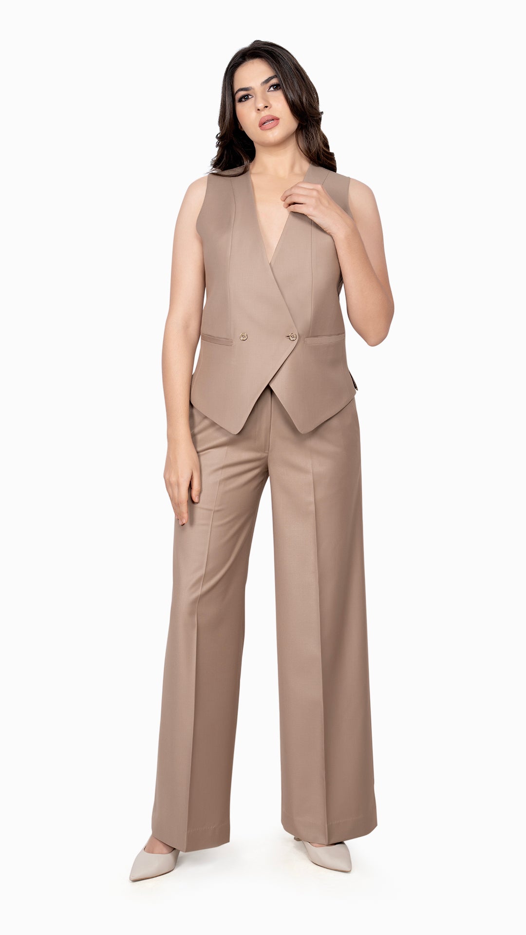 Sleek and structured beige waistcoat paired with high-quality straight-fit trousers. Perfect for a refined, minimalist yet powerful look.